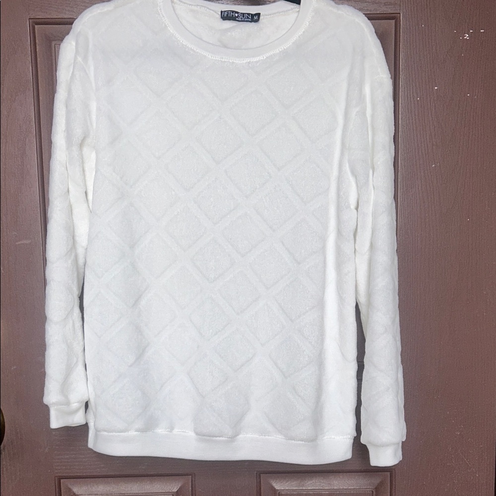 Fifth Sun White Diamond Pattern Sweater